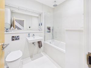 BATHROOM- click for photo gallery